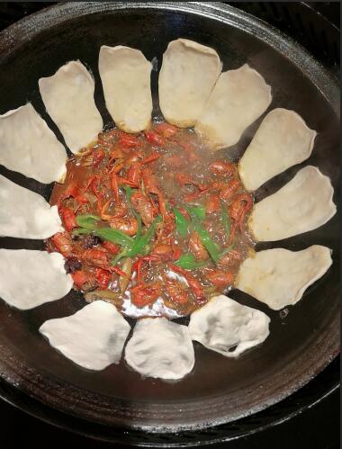 地鍋根據(jù)地優(yōu)勢(shì)